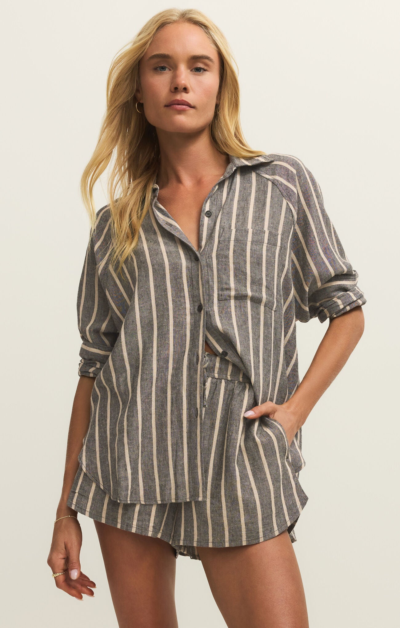 The Perfect Line Top |Black Stripe|