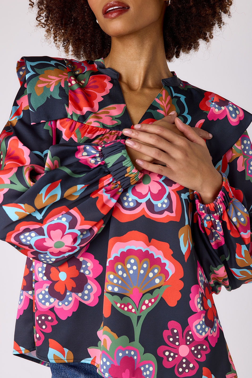 Gaines Top |Cosmic Floral|
