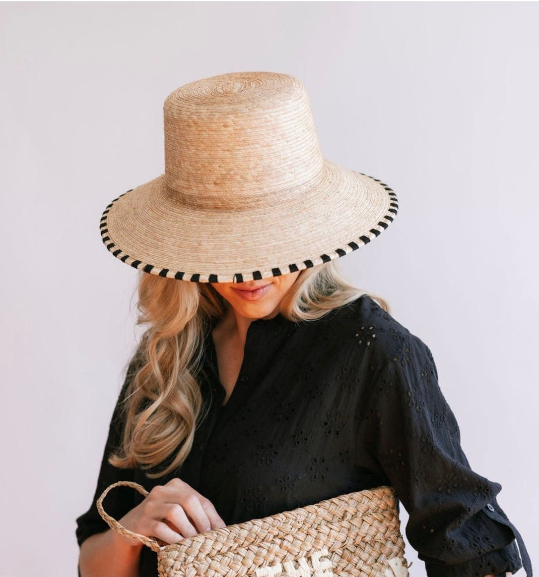 Jakeline Bucket Hat