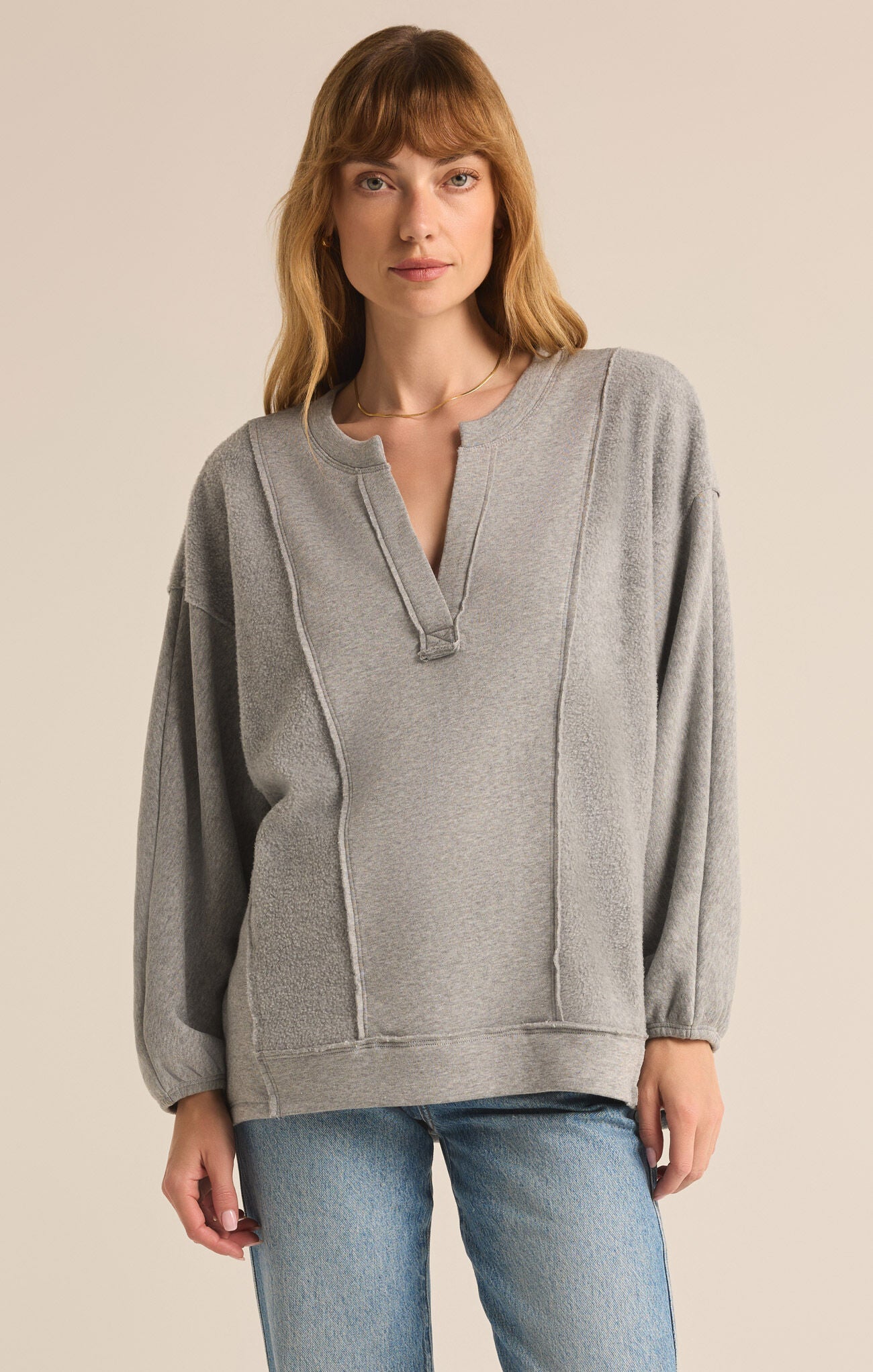 Out of Towner Sweatshirt |Grey|